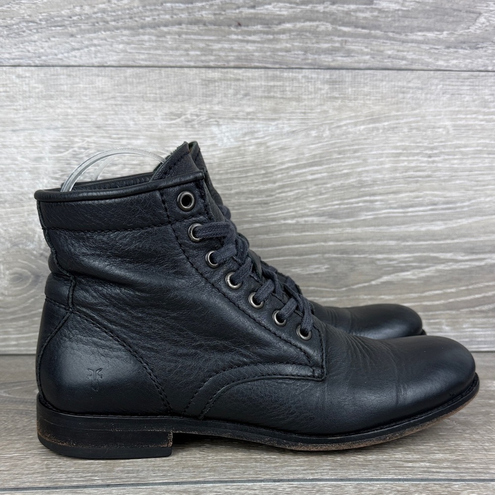 Frye Tyler Lace Up Women’s Sz 7B Black Leather Heeled 7-Eye Boots 71448-BLK